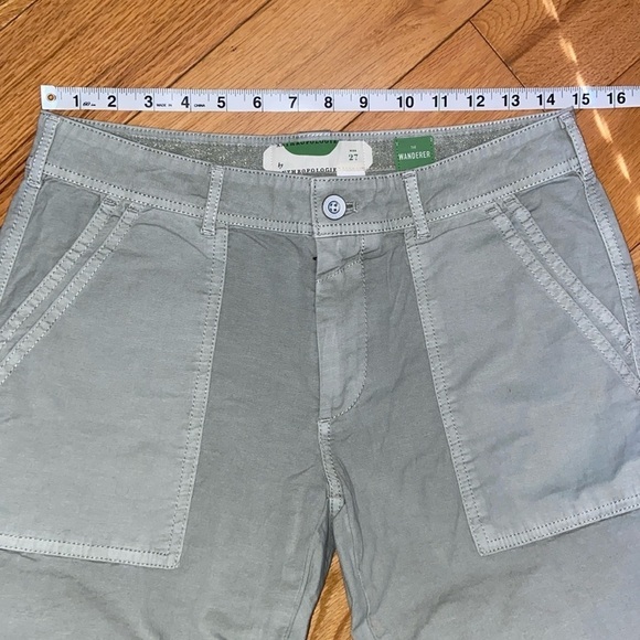 NWT Anthropologie Green Eyelet Khaki Wanderer Pants in size 27 - Picture 7 of 11